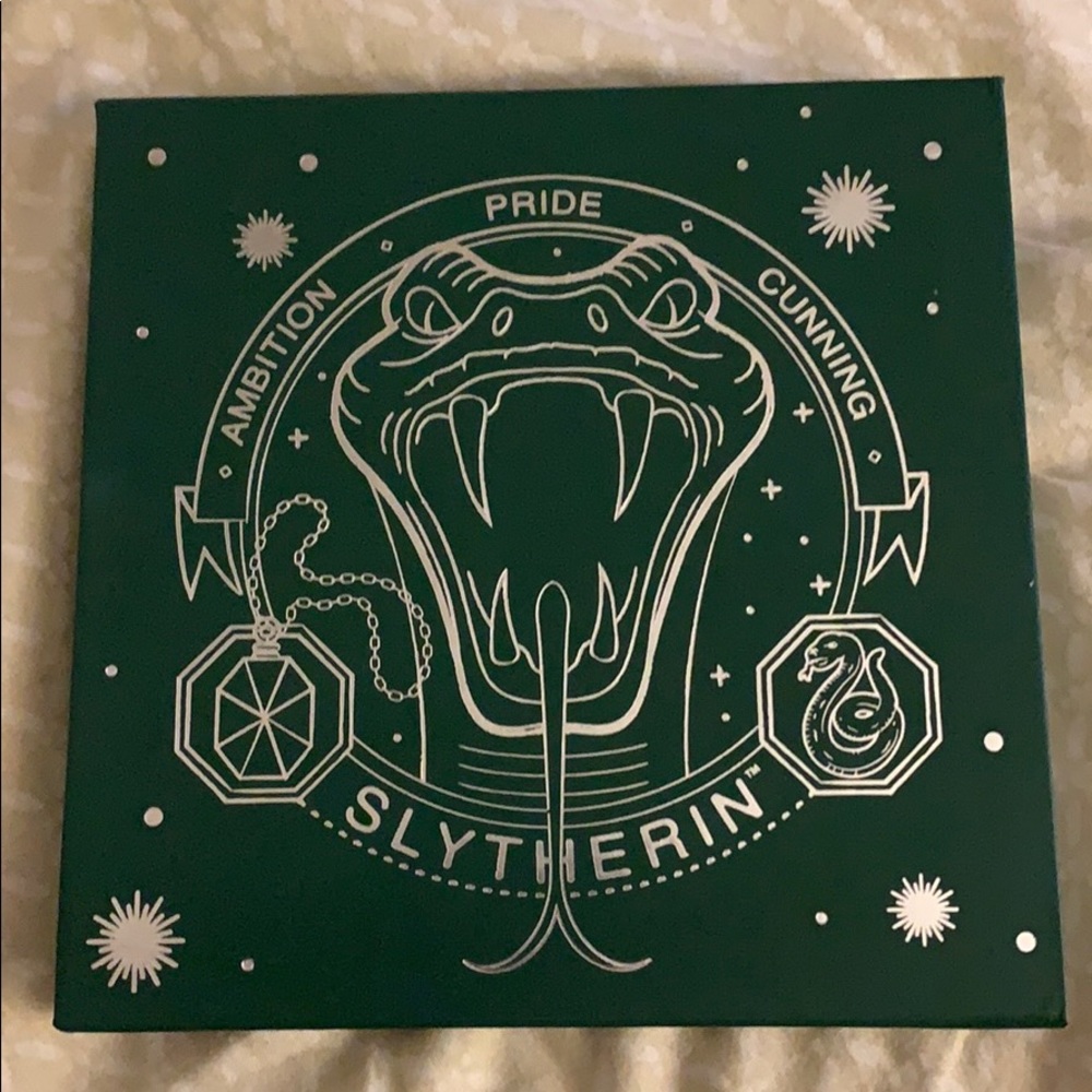 Slytherin Eyeshadow Palette